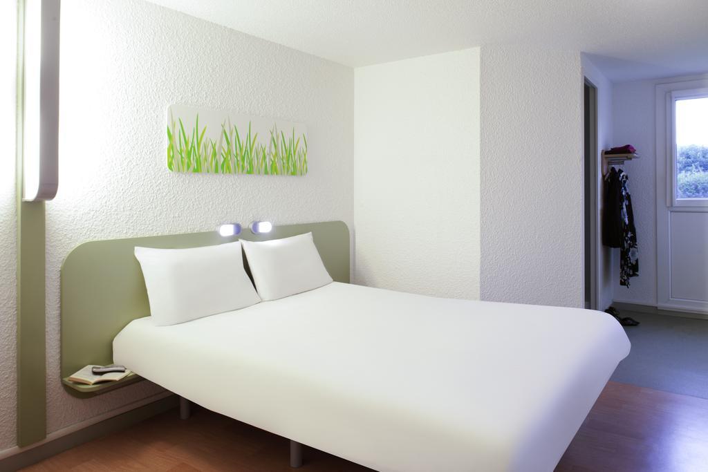 Ibis Budget Orly Chevilly Tram 7 Vitry-sur-Seine Exterior foto