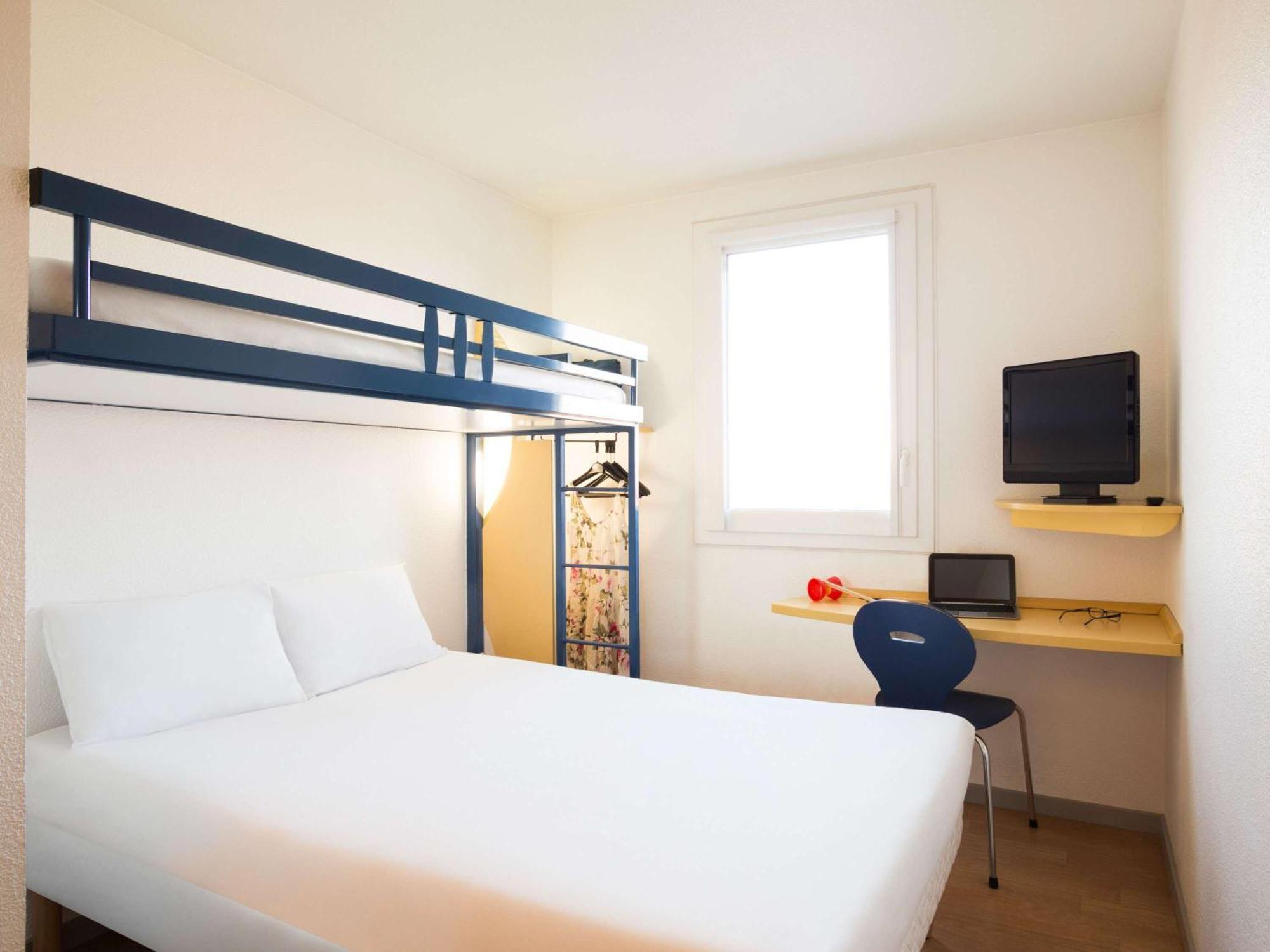 Ibis Budget Orly Chevilly Tram 7 Vitry-sur-Seine Exterior foto