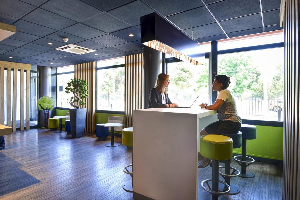 Ibis Budget Orly Chevilly Tram 7 Vitry-sur-Seine Exterior foto