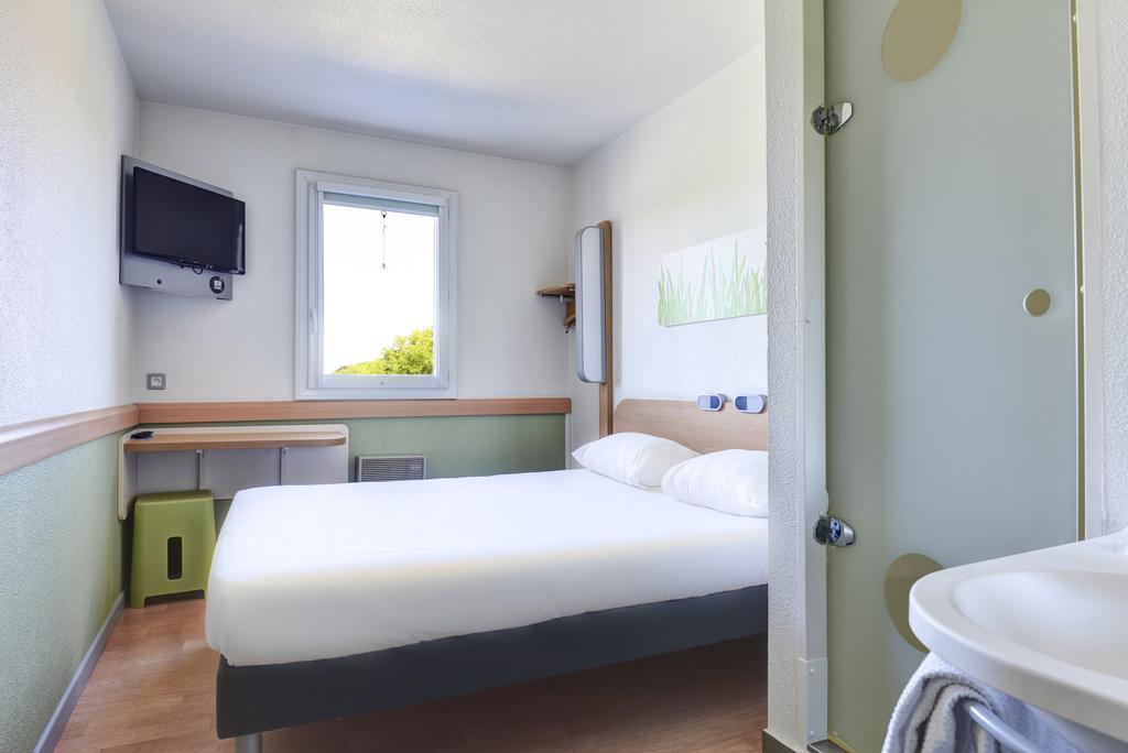 Ibis Budget Orly Chevilly Tram 7 Vitry-sur-Seine Exterior foto